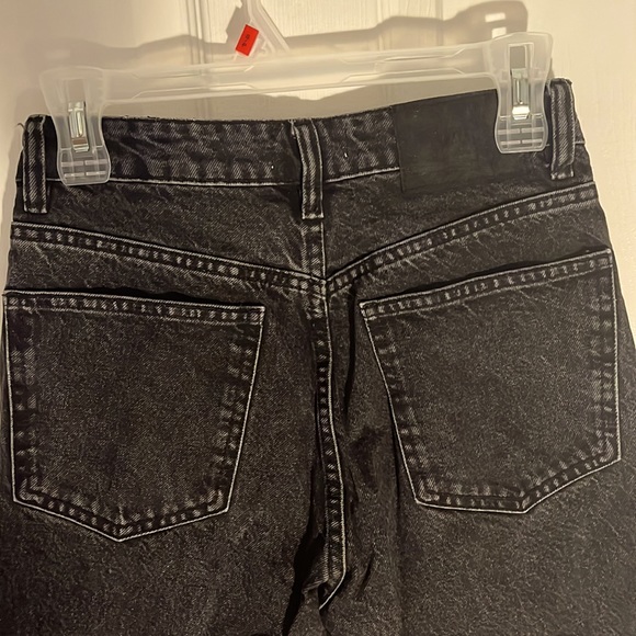 Zara Size 4 Black Mom Jeans - Picture 4 of 4
